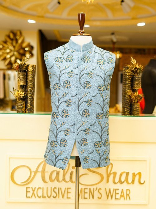 Frozi-Colored Waistcoat with Fallower Embroidery