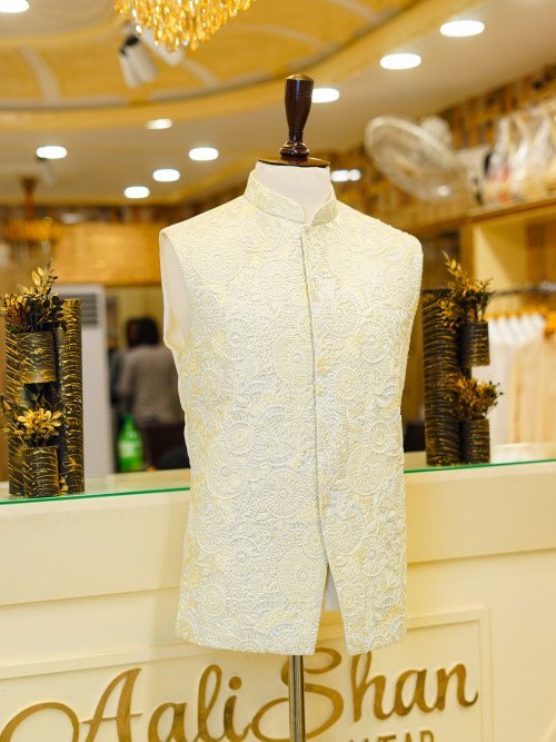 Exquisitely Embroidered Men’s Waistcoat – Full Design