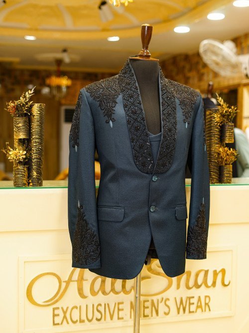 Exquisite Black Handmade Embroidered 3-Piece Suit for Men