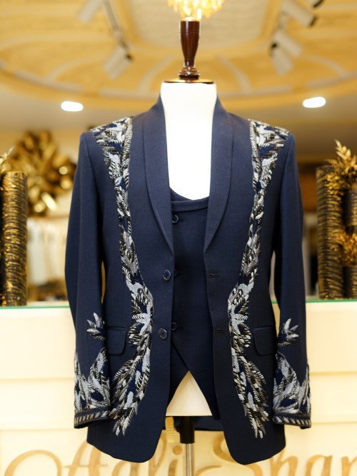 Navy-Blue Embroidered 3-Piece Suit – Timeless Sophistication