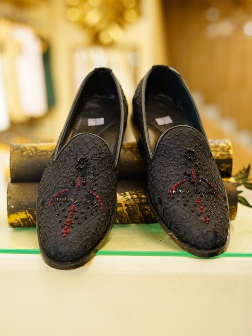 Black Sherwani with Kulla & Shoes – Red Embroidery Handcrafted Majesty