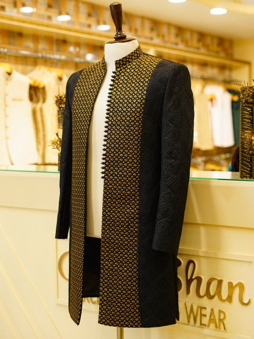 Front Open Shoot Embroidered Sherwani – Modern Elegance