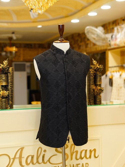 Timeless Black Embroidered Waistcoat for Men – A Perfect Blend of Classic Style and Artistic Detailing