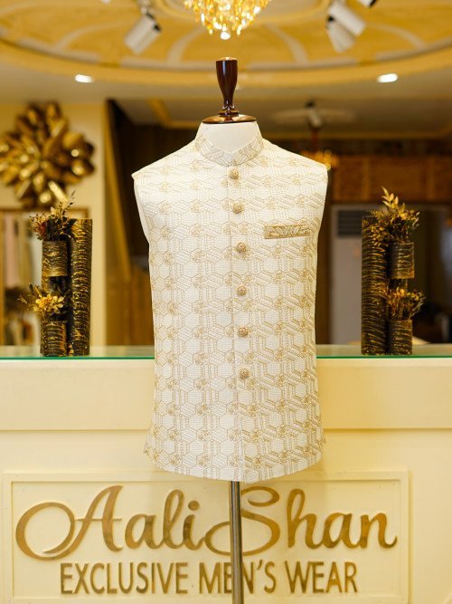 Elegant Skin-Colored Waistcoat for Men with Hand Work Embroidery – A Refined Blend of Subtlety and Heritage Craftsmanship