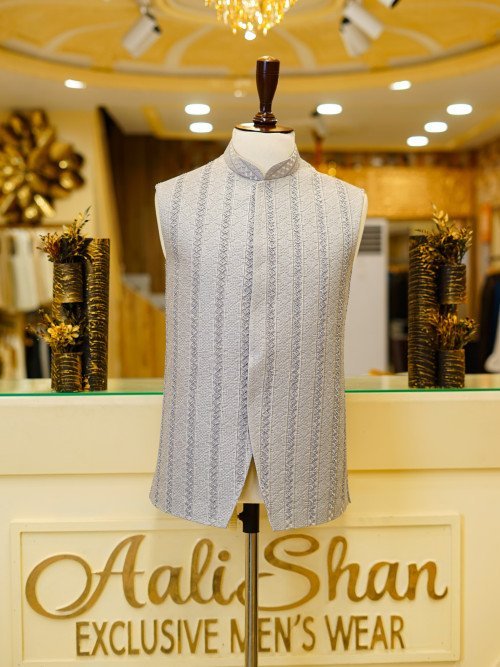 Sophisticated Grey Waistcoat for Men with Hand Work Embroidery – A Perfect Harmony of Modern Style and Traditional Craftsmanship