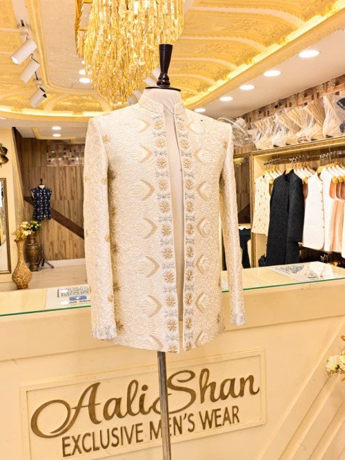 Open Gala Prince Coat for Men with Elegant Embroidery