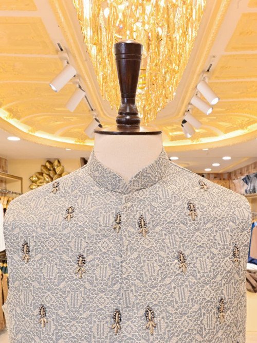 Waistcoat with Elegant Embroidery in Premium Quality Fabric – Gray Styling